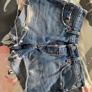 Levi’s shorts